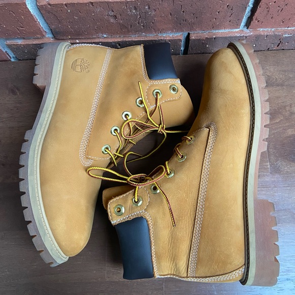 Timberland Boots - Picture 11 of 13